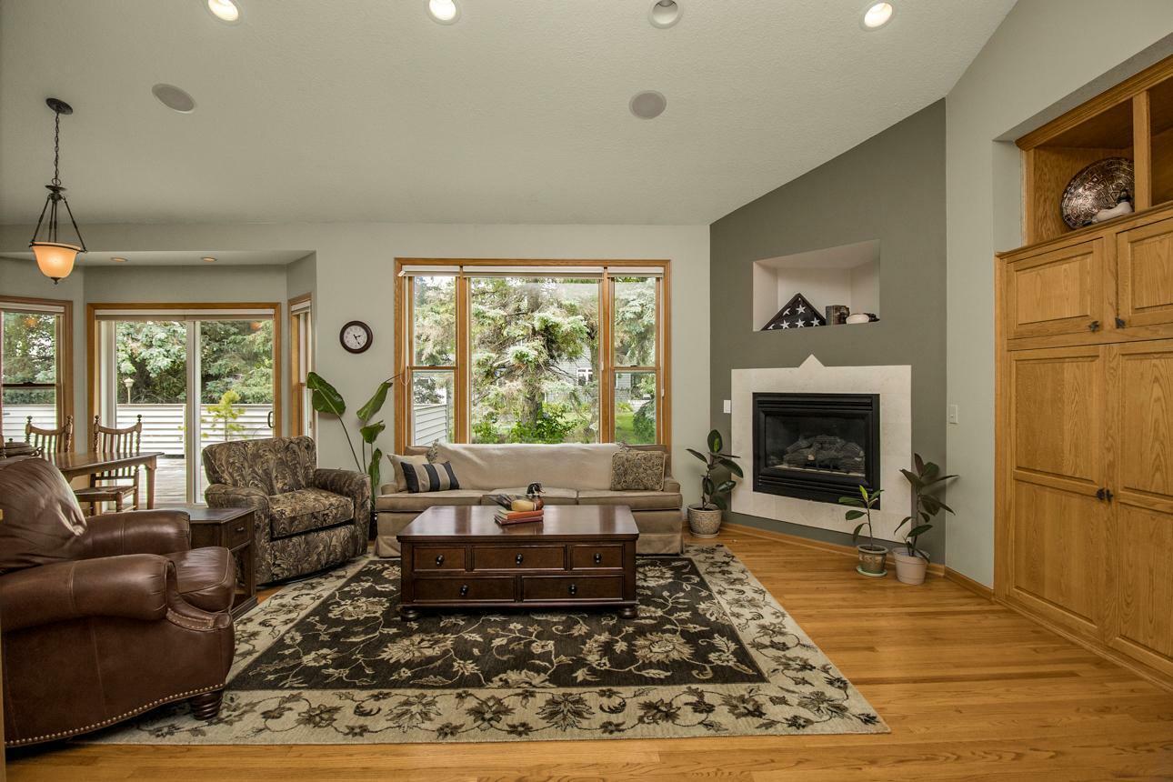 Property Photo: 485 Preserve Path MN 55118