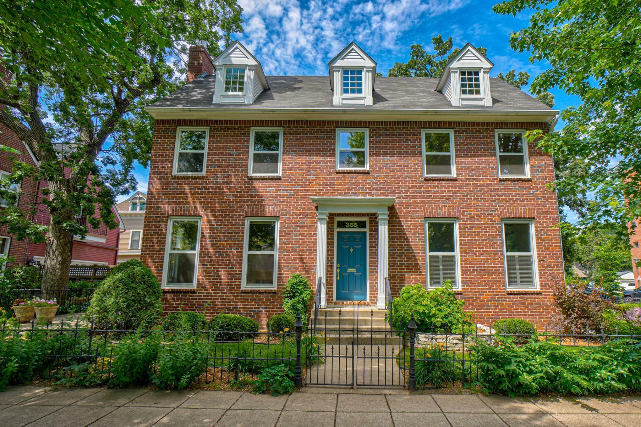 Property Photo: 355 Laurel Avenue MN 55102