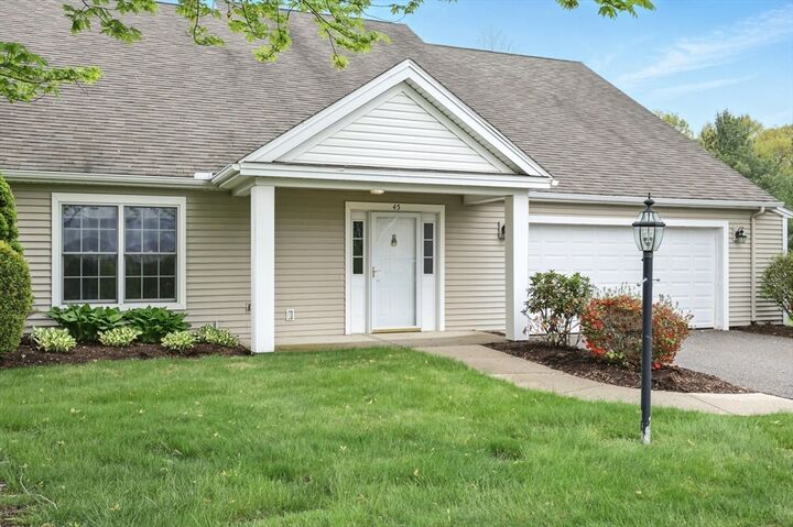 45 Ivy Circle 45  Wilbraham MA 01095 photo