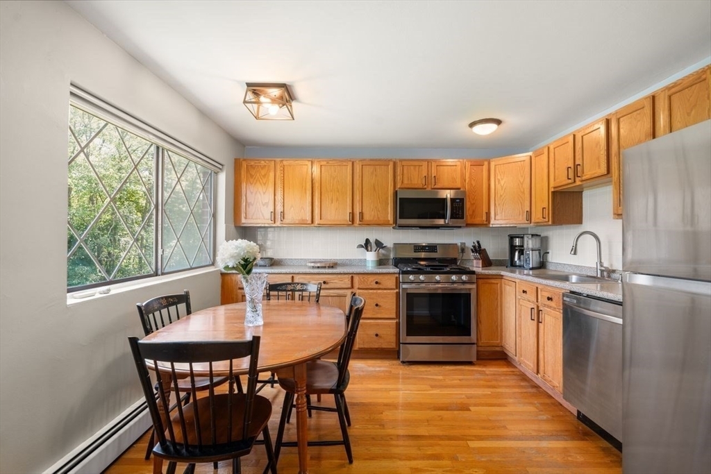 Property Photo: 28 Fernview Avenue 10 MA 01845