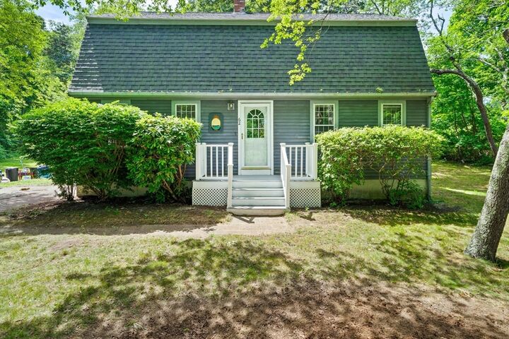 Property Photo:  62 Manomet Point Rd  MA 02360 