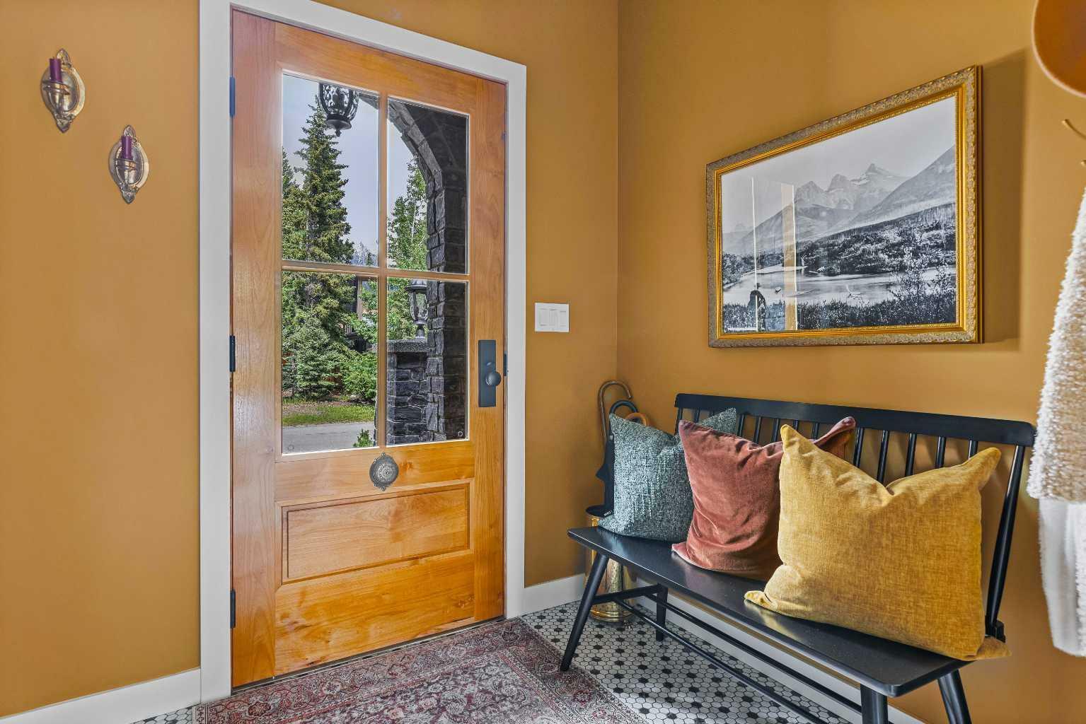 Property Photo:  429 2nd Street  AB T1W 2J9 