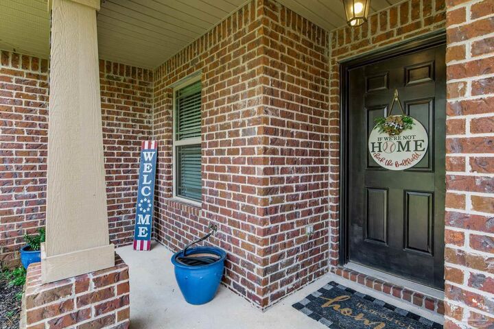 Property Photo:  6629 Bluefish Rd  FL 32566 