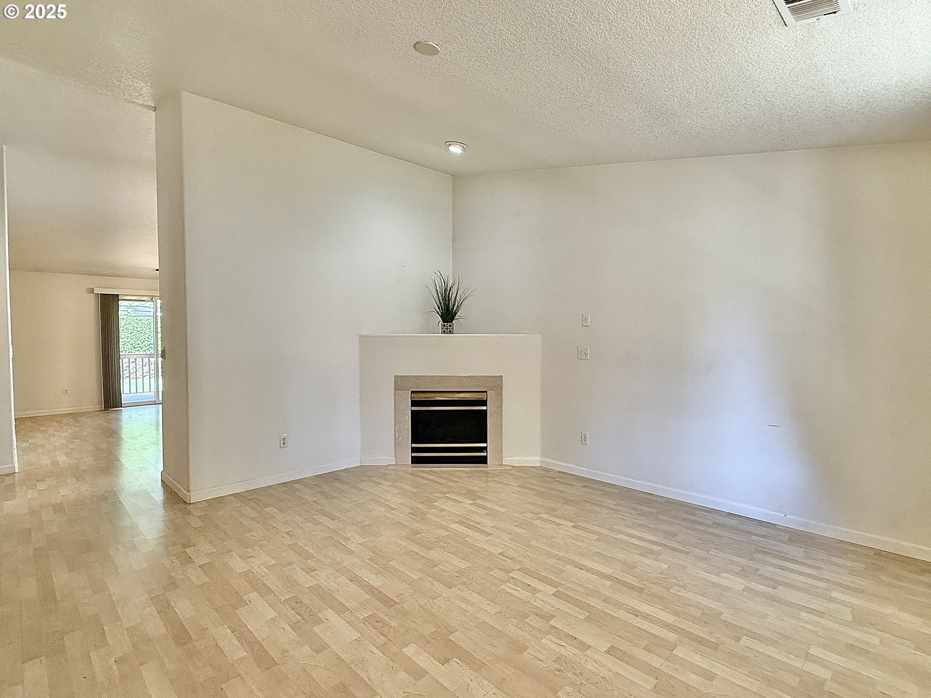 Property Photo:  2112 NE 79th Ave  WA 98664 