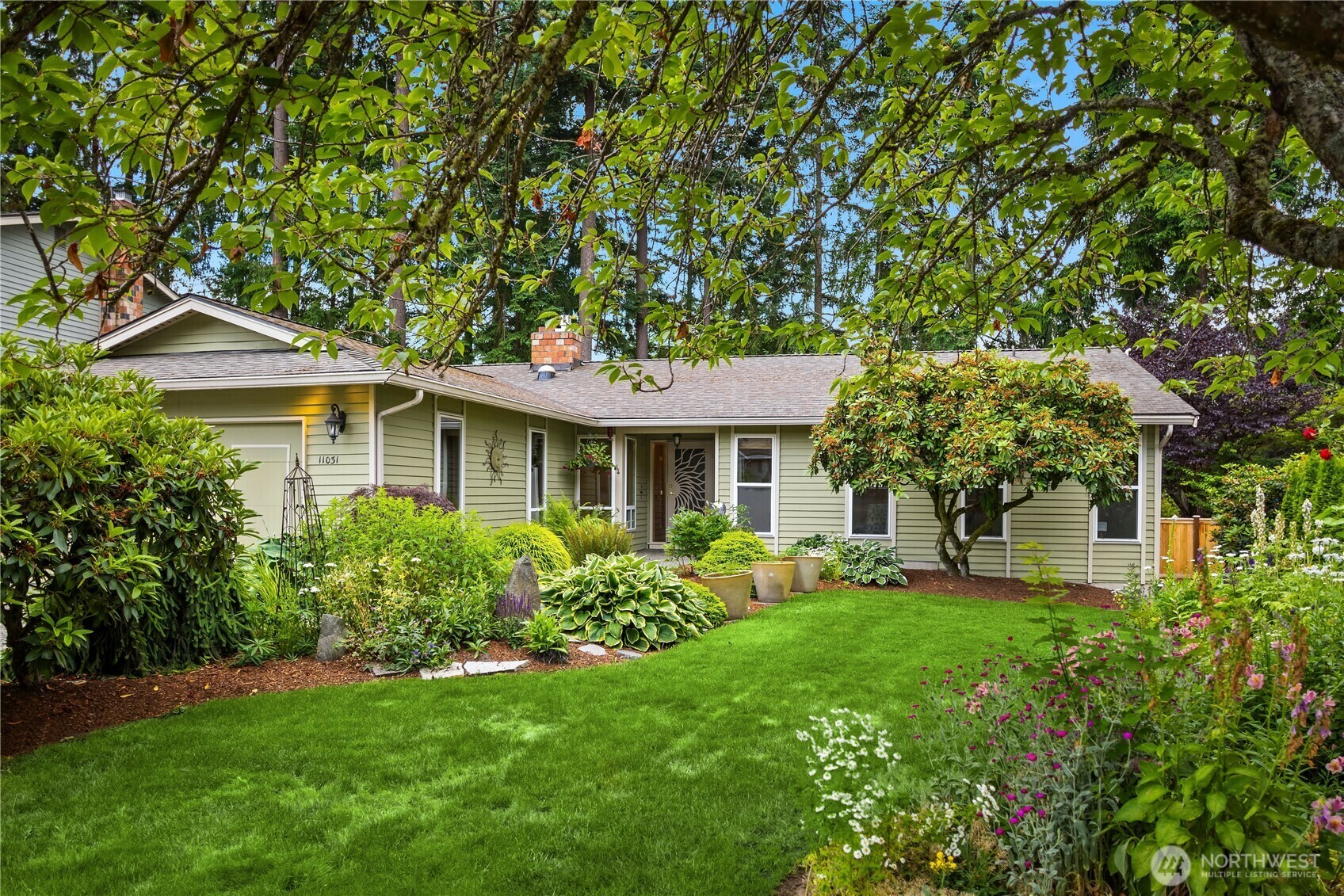Property Photo: 11031 129th Place NE WA 98033
