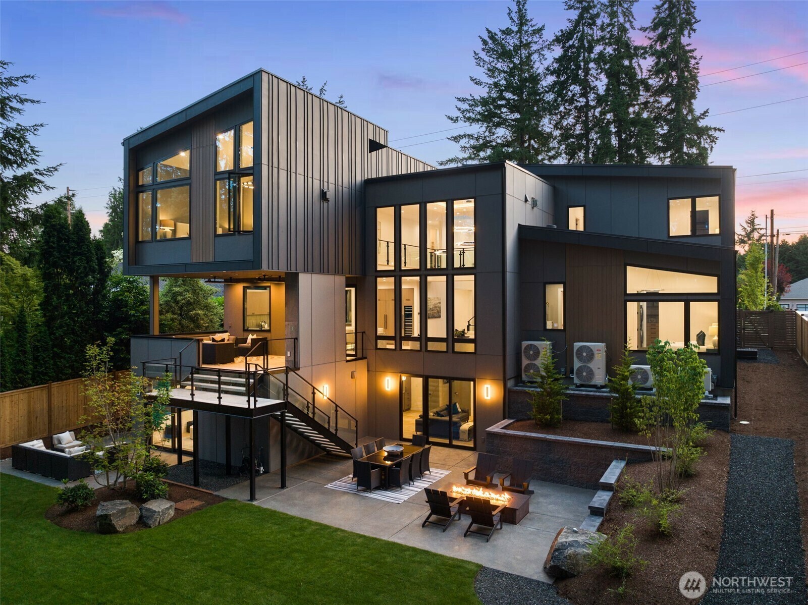 Property Photo: 1224 108th Avenue SE WA 98004