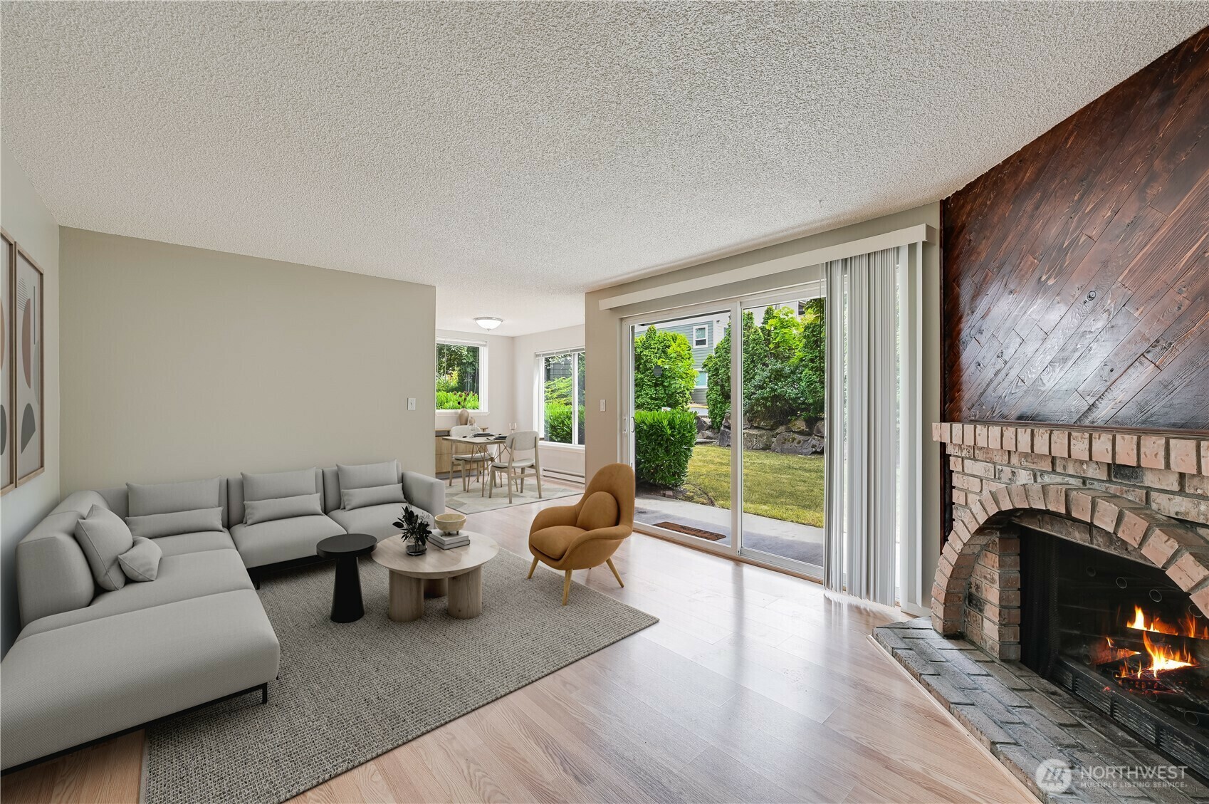 Property Photo: 14318 126th Avenue NE D101 WA 98034