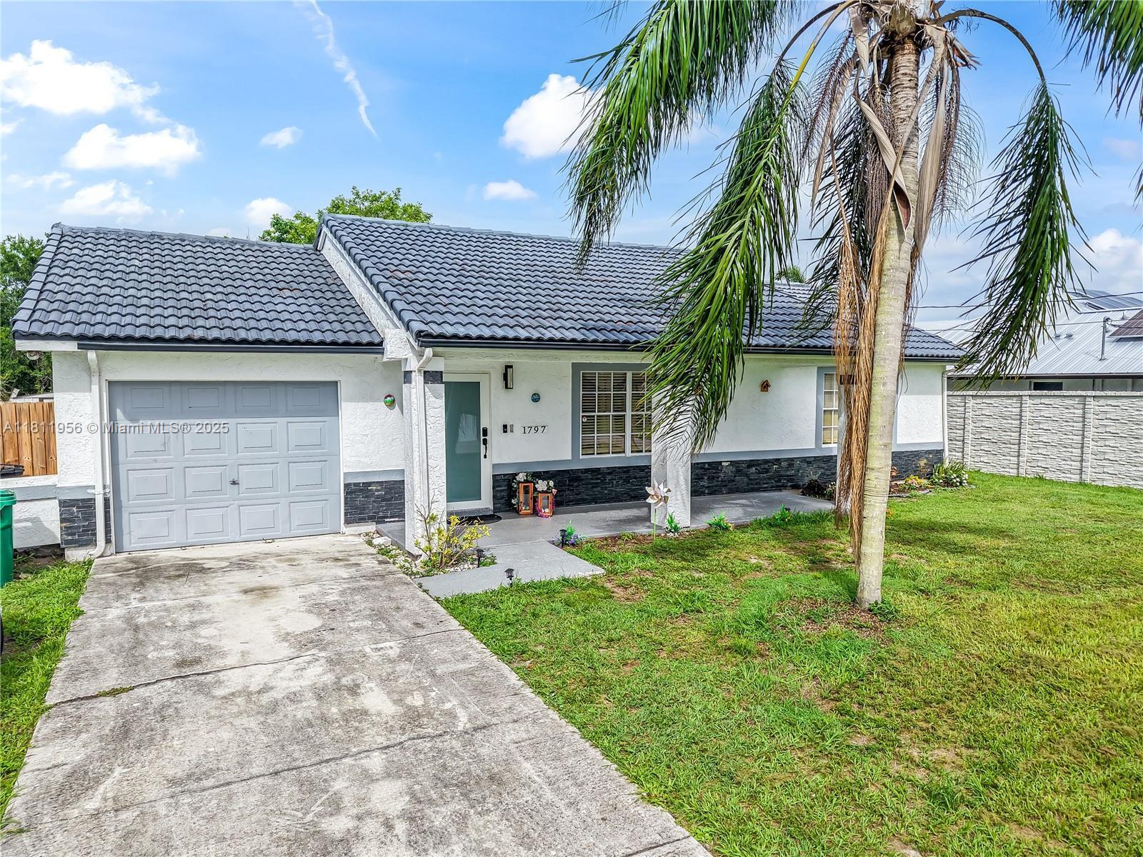 1797 SW Hampshire Lane  Port Saint Lucie FL 34953 photo