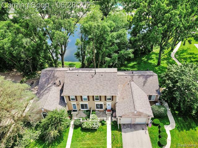 Property Photo: 1123 Kings Cove Drive MI 48306