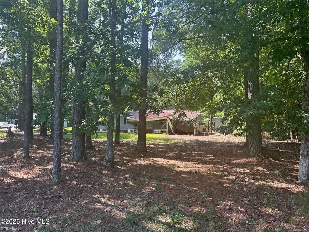 Property Photo: 69 Gates Forest Rd NC 27935