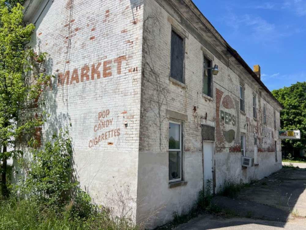 Property Photo: 8337 Main St IN 47393
