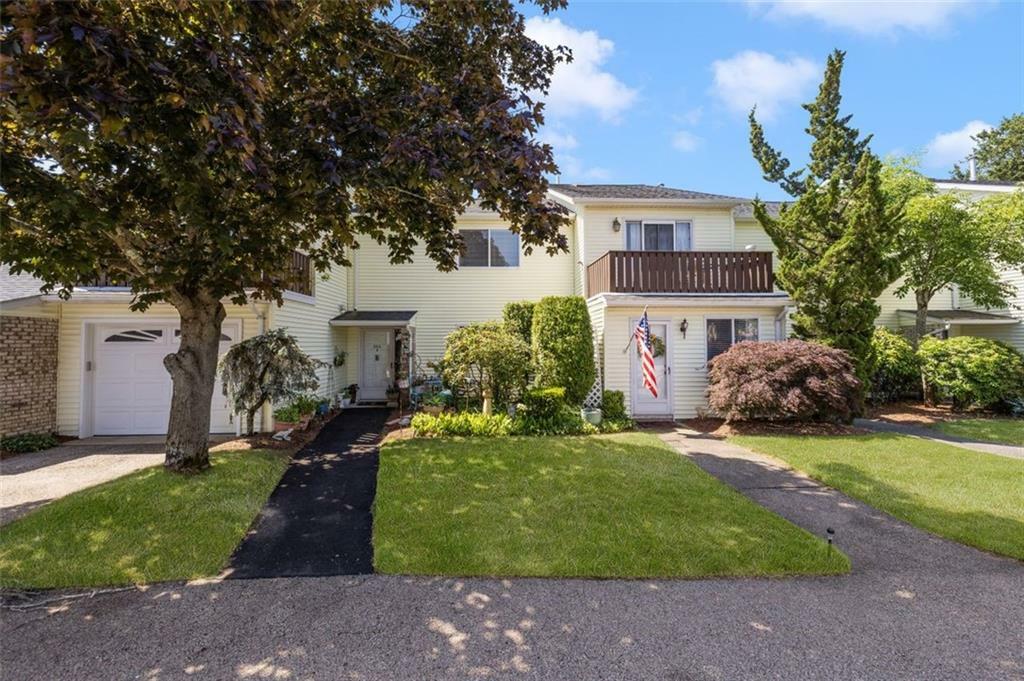 Property Photo:  864 Stratford Lane  RI 02886 