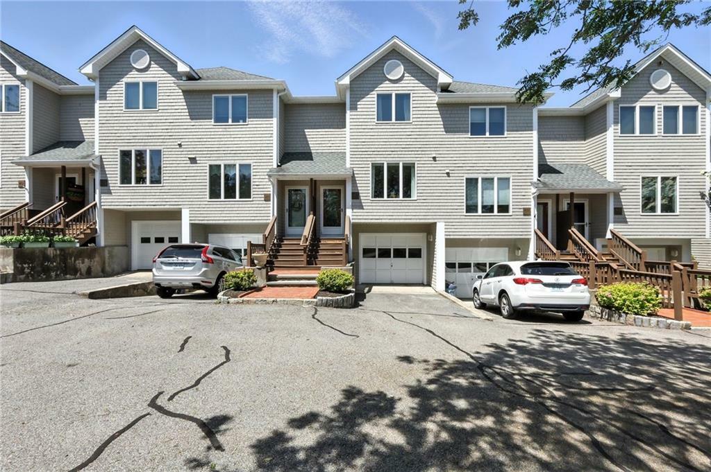 Property Photo: 469 North Lane RI 02809
