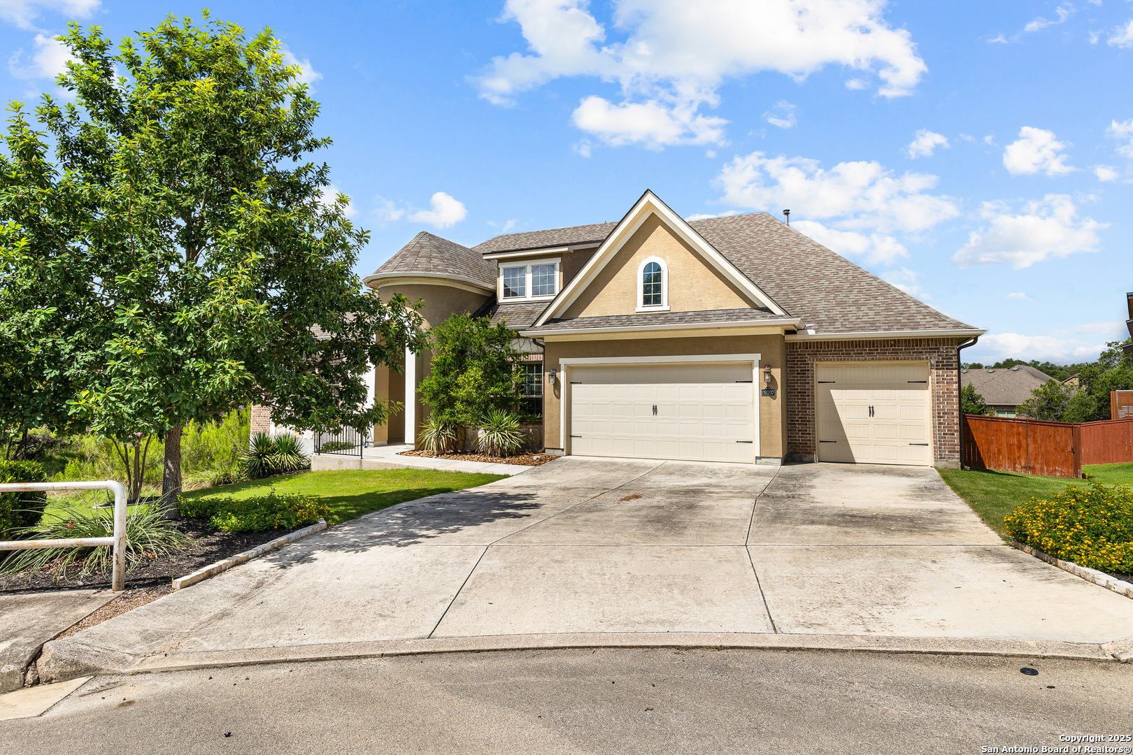 Property Photo: 26107 Tivoli Mesa TX 78260