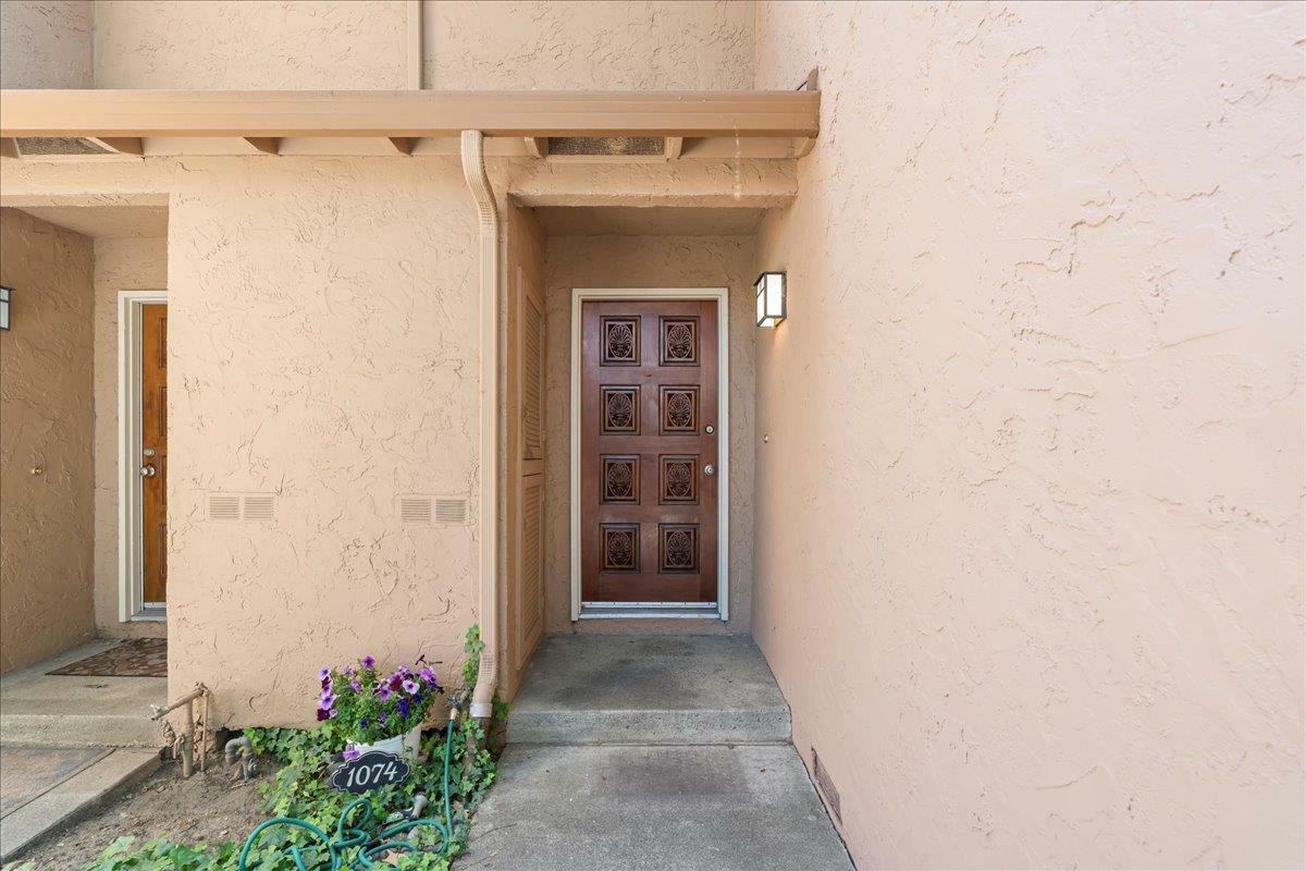 Property Photo:  1074 Whitebick Drive  CA 95129 