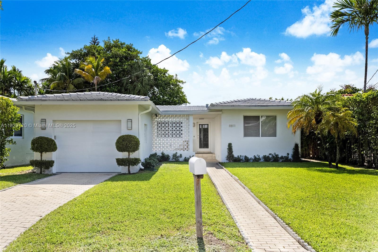 8811 Hawthorne Ave  Surfside FL 33154 photo