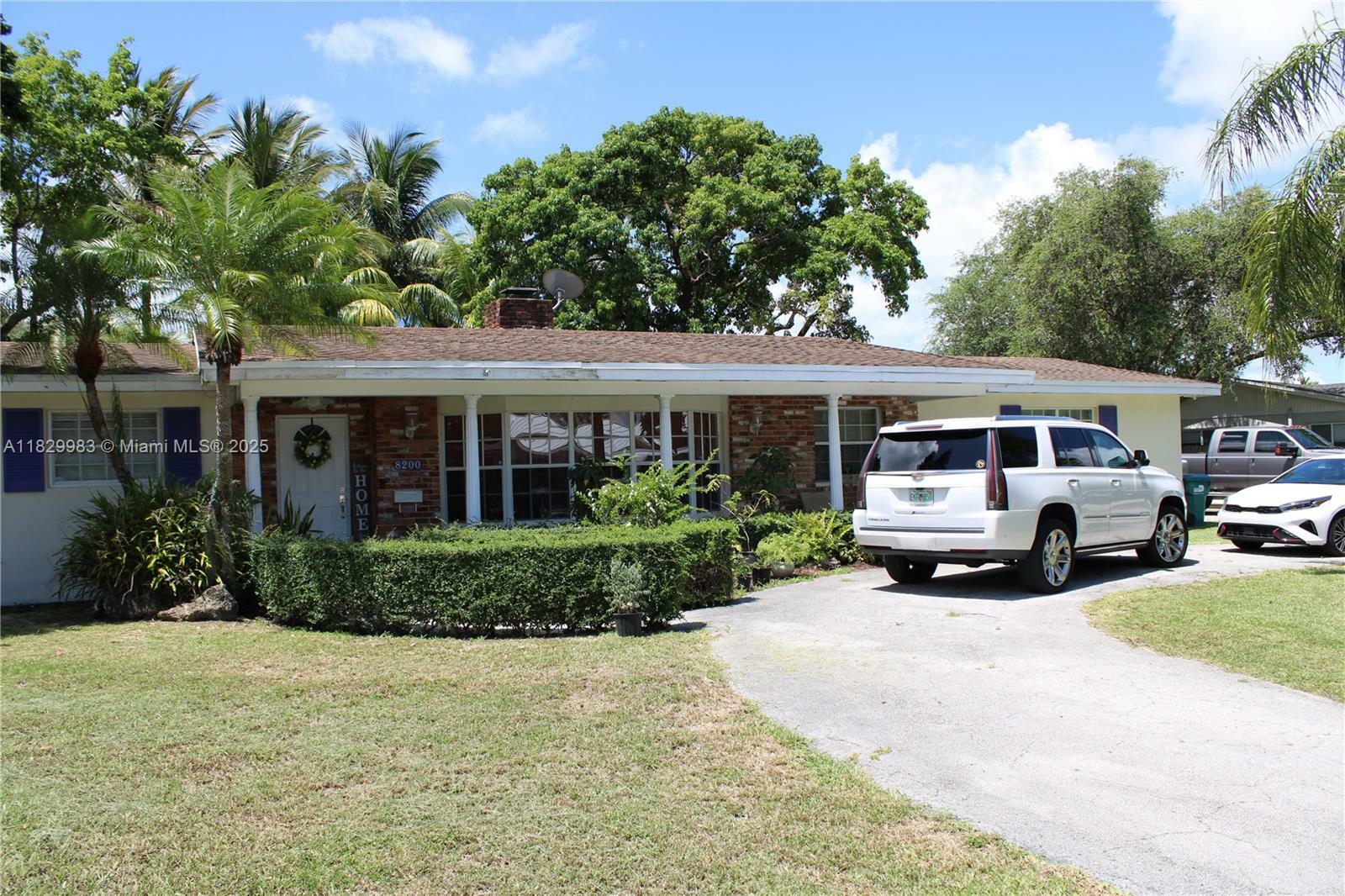 8200 SW 164th St  Palmetto Bay FL 33157 photo