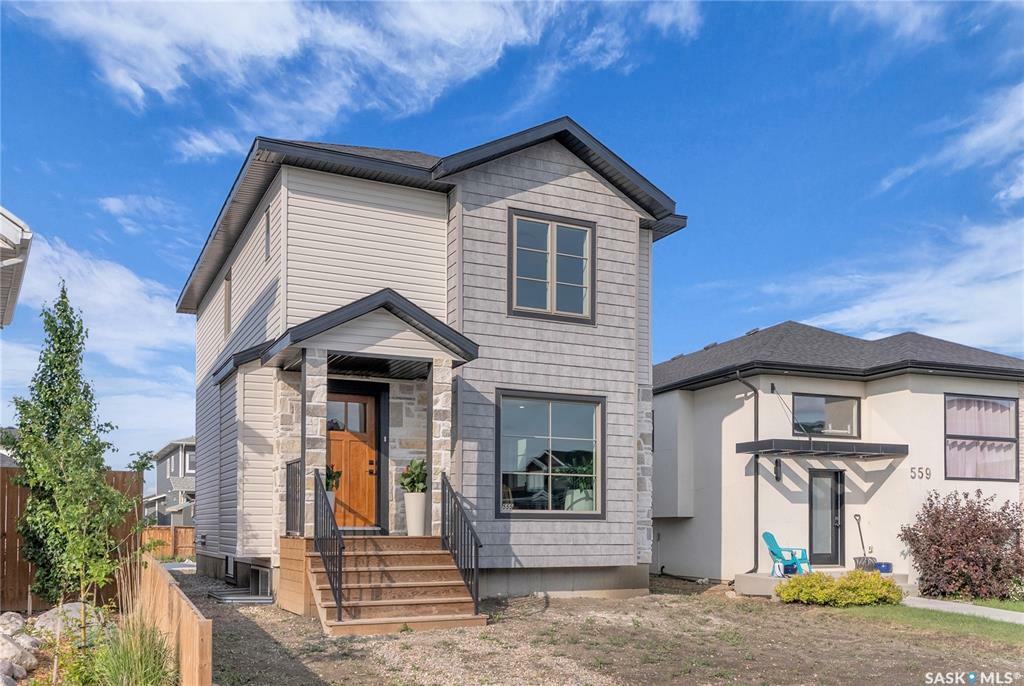 Property Photo:  555 Fast Way  SK S7W 0X1 