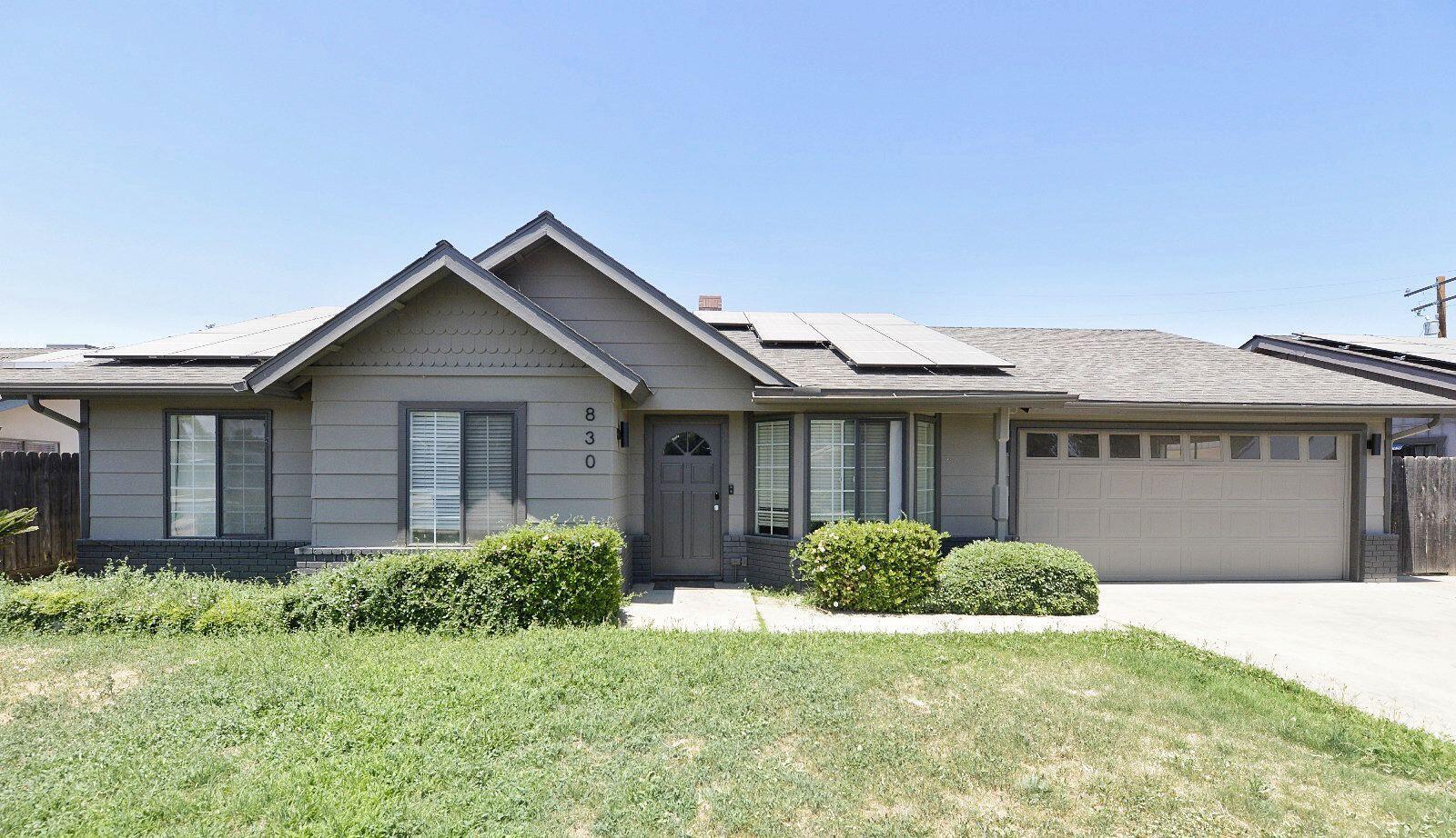 830 W Vassar Avenue  Visalia CA 93277 photo