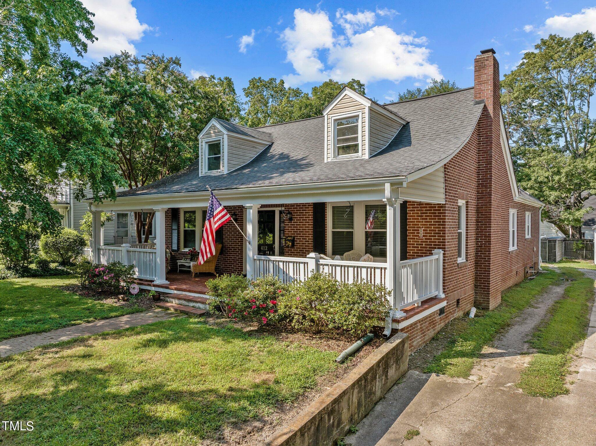 Property Photo: 412 Coggeshall Street NC 27565
