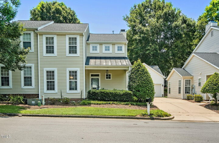 Property Photo:  2000 Silky Dogwood Trail Trail  NC 27502 