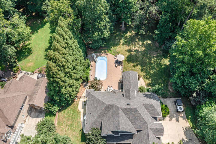 Property Photo: 2012 Silverleaf Drive NC 27596