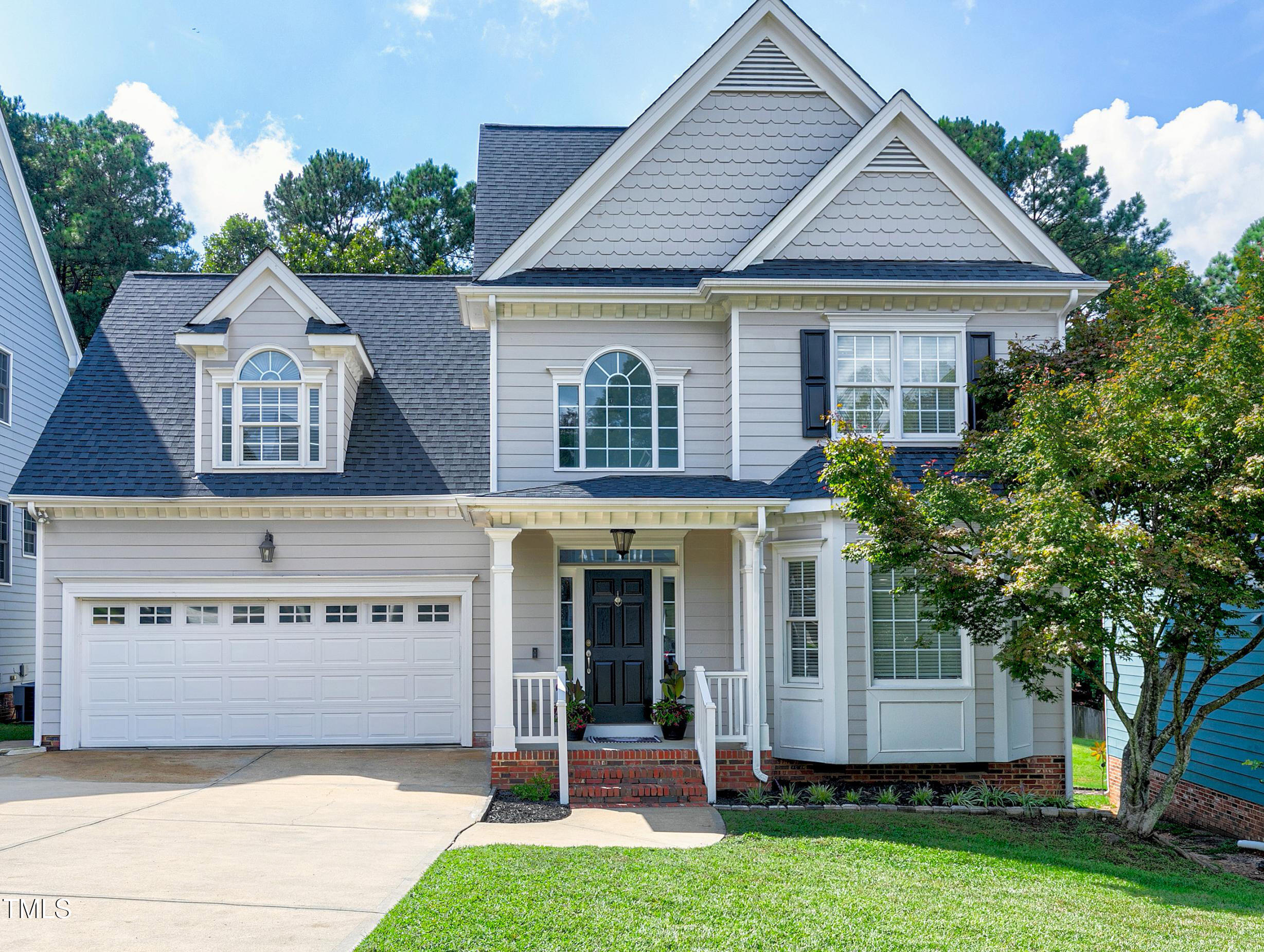 Property Photo: 1276 Dalgarven Drive NC 27502