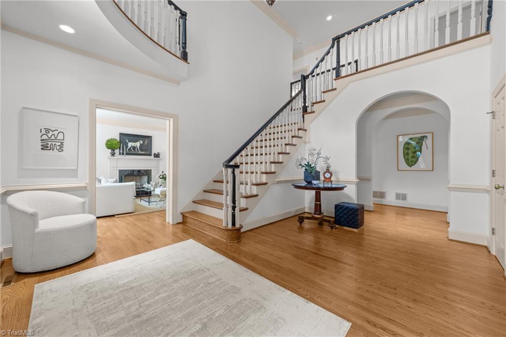 Property Photo: 505 Stonegate Lane NC 27104