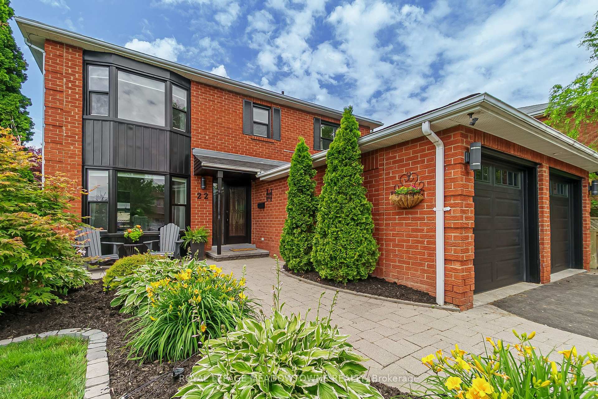 Property Photo: 22 Catherine Drive ON L1R 1K8