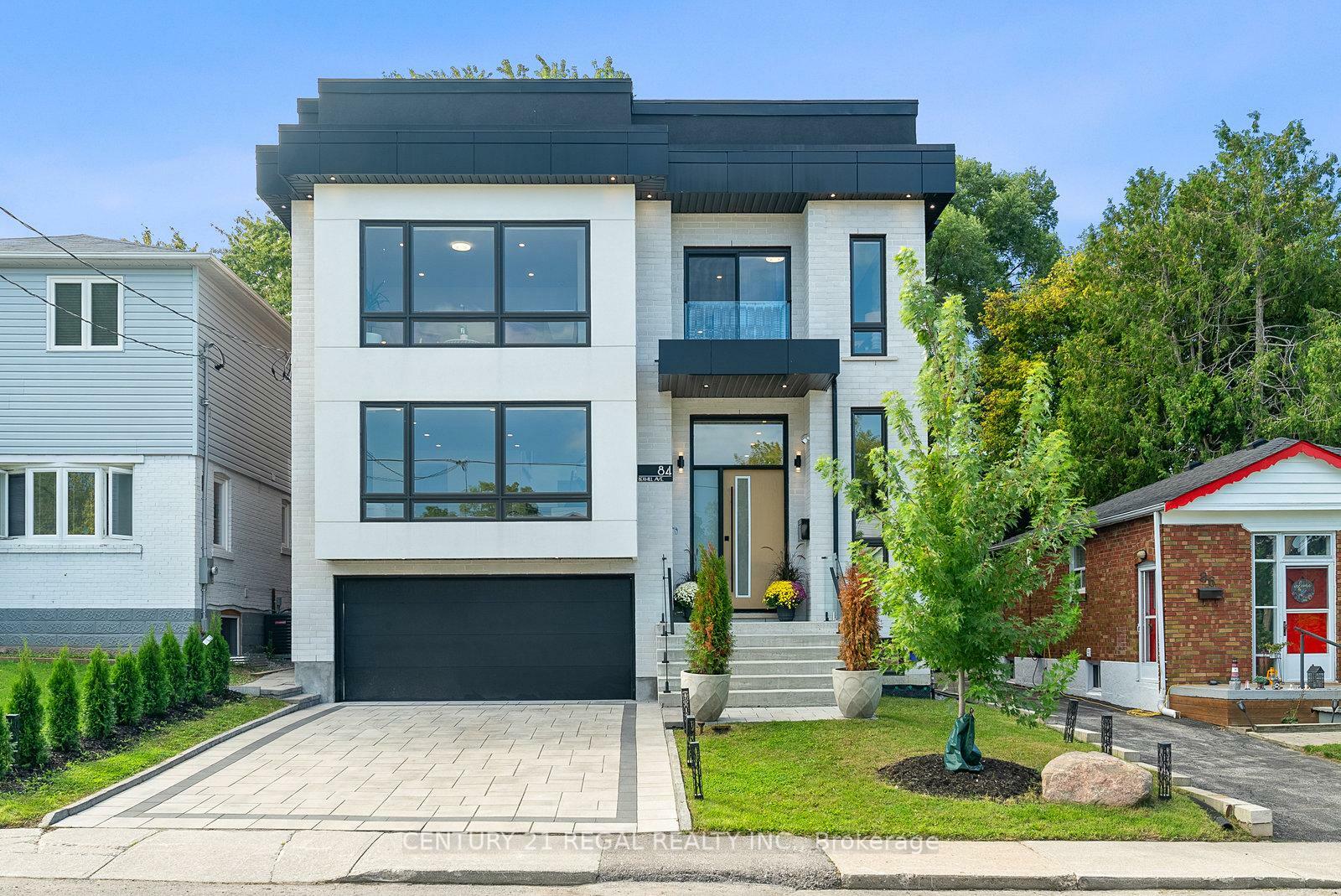 Property Photo: 84 Bexhill Avenue ON M1L 3C1