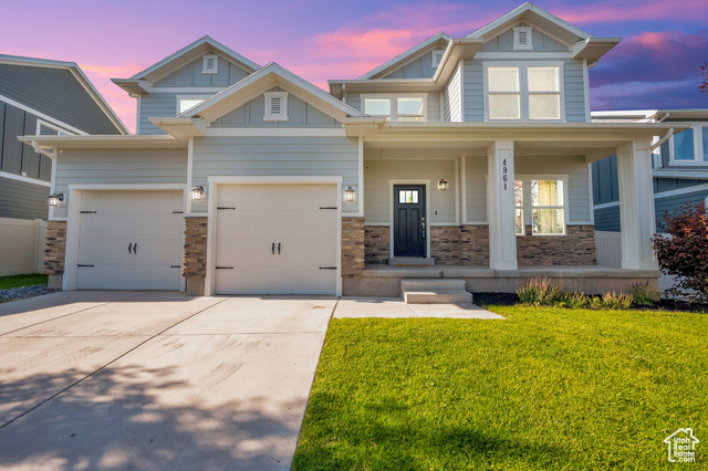 Property Photo: 4961 E Oakwood Dr UT 84005