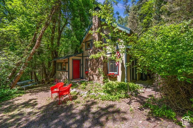 Property Photo: 6752 E Millcreek Cyn S 1 UT 84124