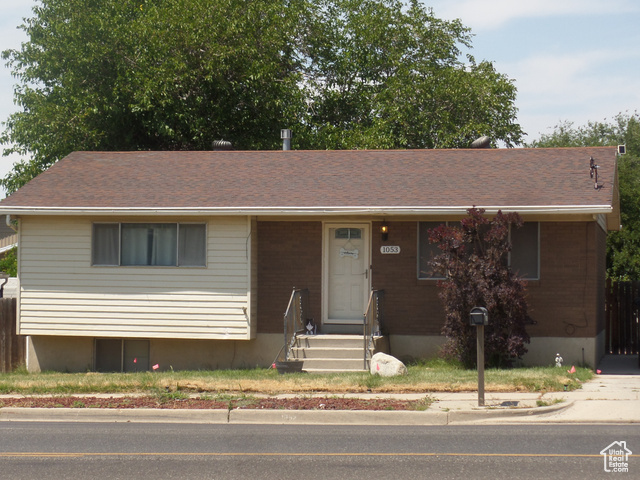 1053 E 10600 S  Sandy UT 84094 photo