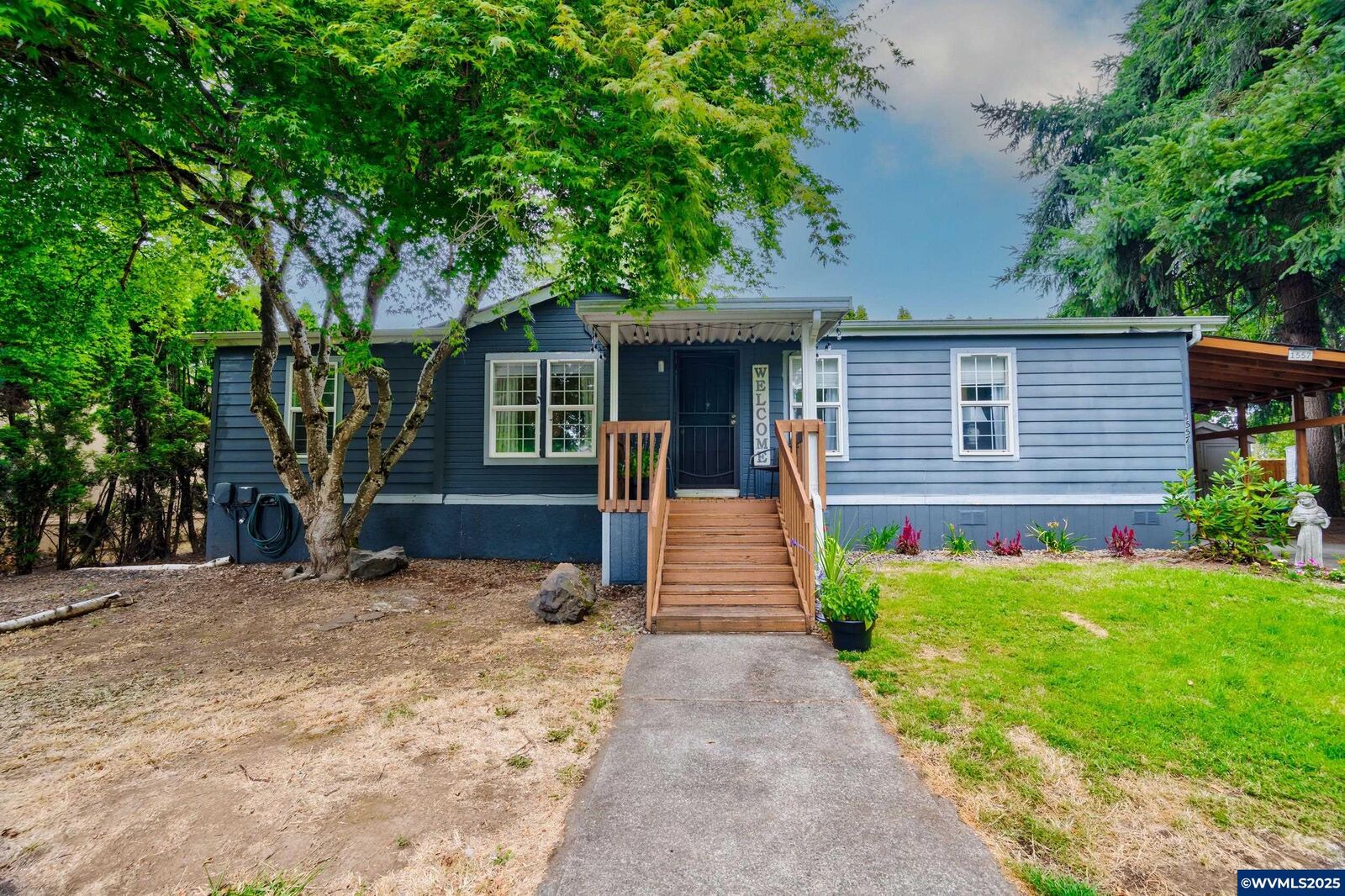 Property Photo:  1557 Fern Ridge (#30) Rd SE #30  OR 97383 