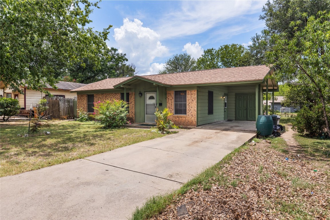 5708 Garden Oaks Drive  Austin TX 78745 photo