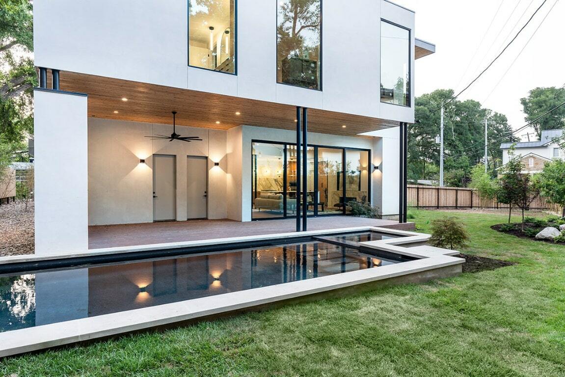 Property Photo: 2701 Rae Dell Avenue TX 78704