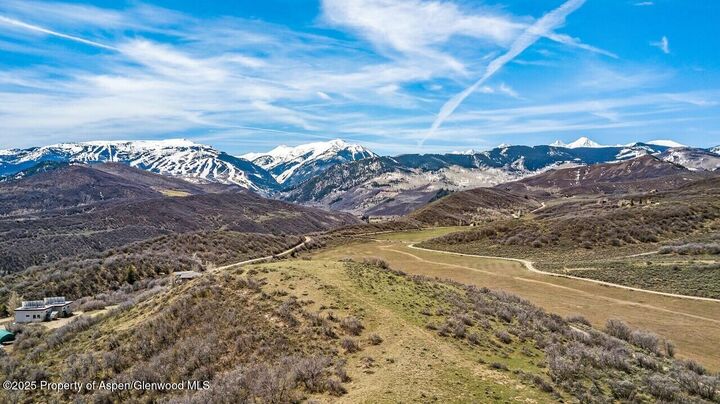 Property Photo:  415 Rural Mountain Way  CO 81654 