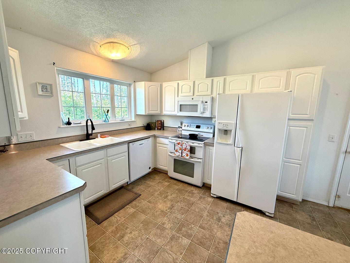 Property Photo: 48300 Vanderberg Court AK 99669