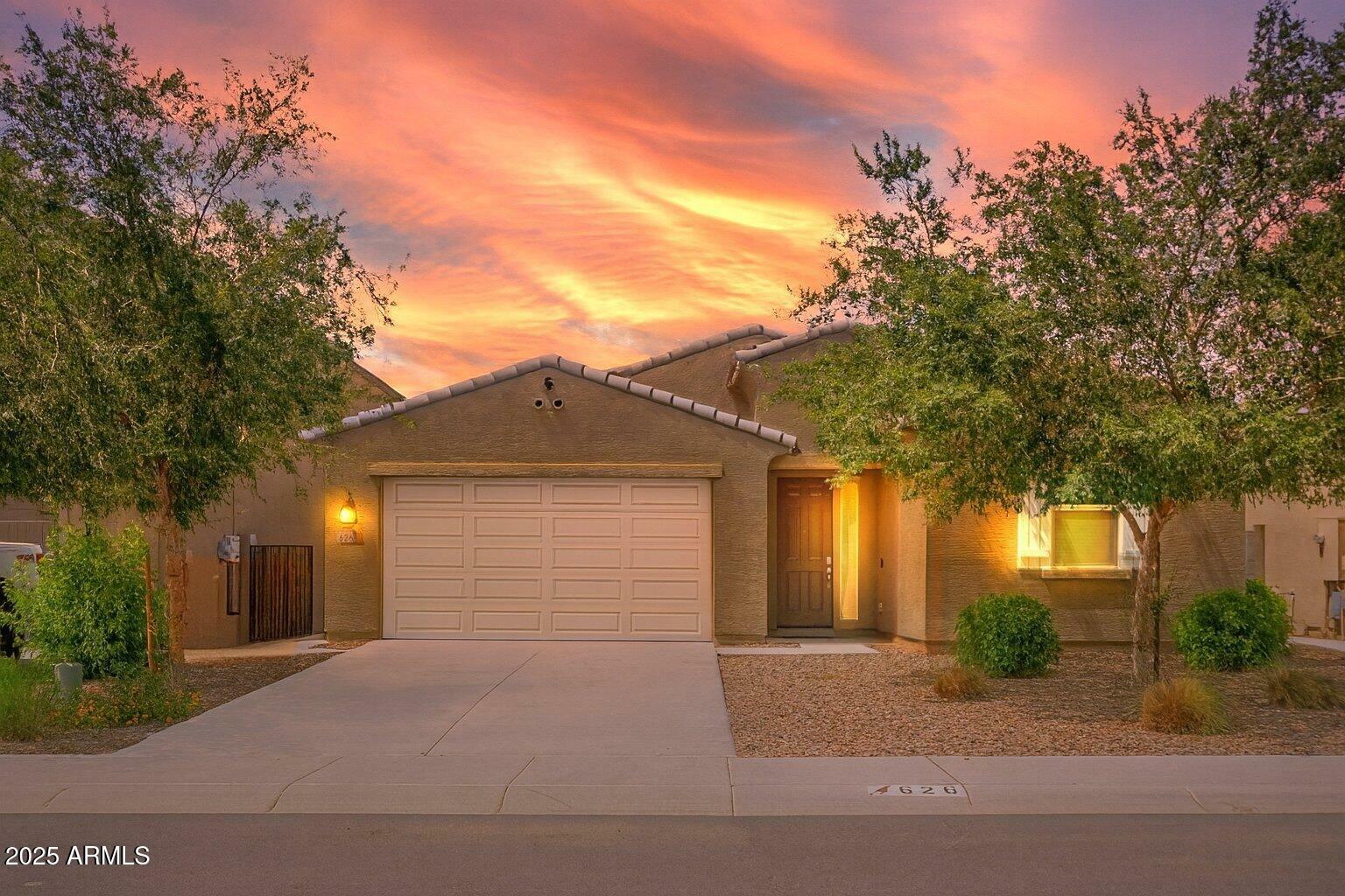 626 W Tallula Trail  San Tan Valley AZ 85140 photo