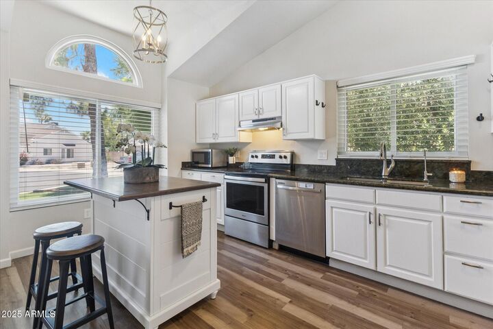 Property Photo:  18819 N 49th Avenue  AZ 85308 