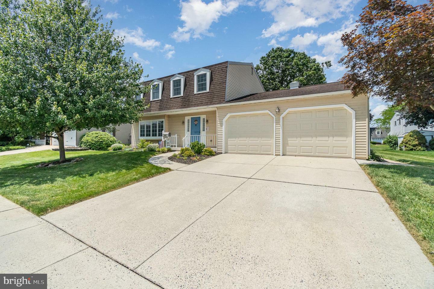 Property Photo: 417 Cocklin Street PA 17055