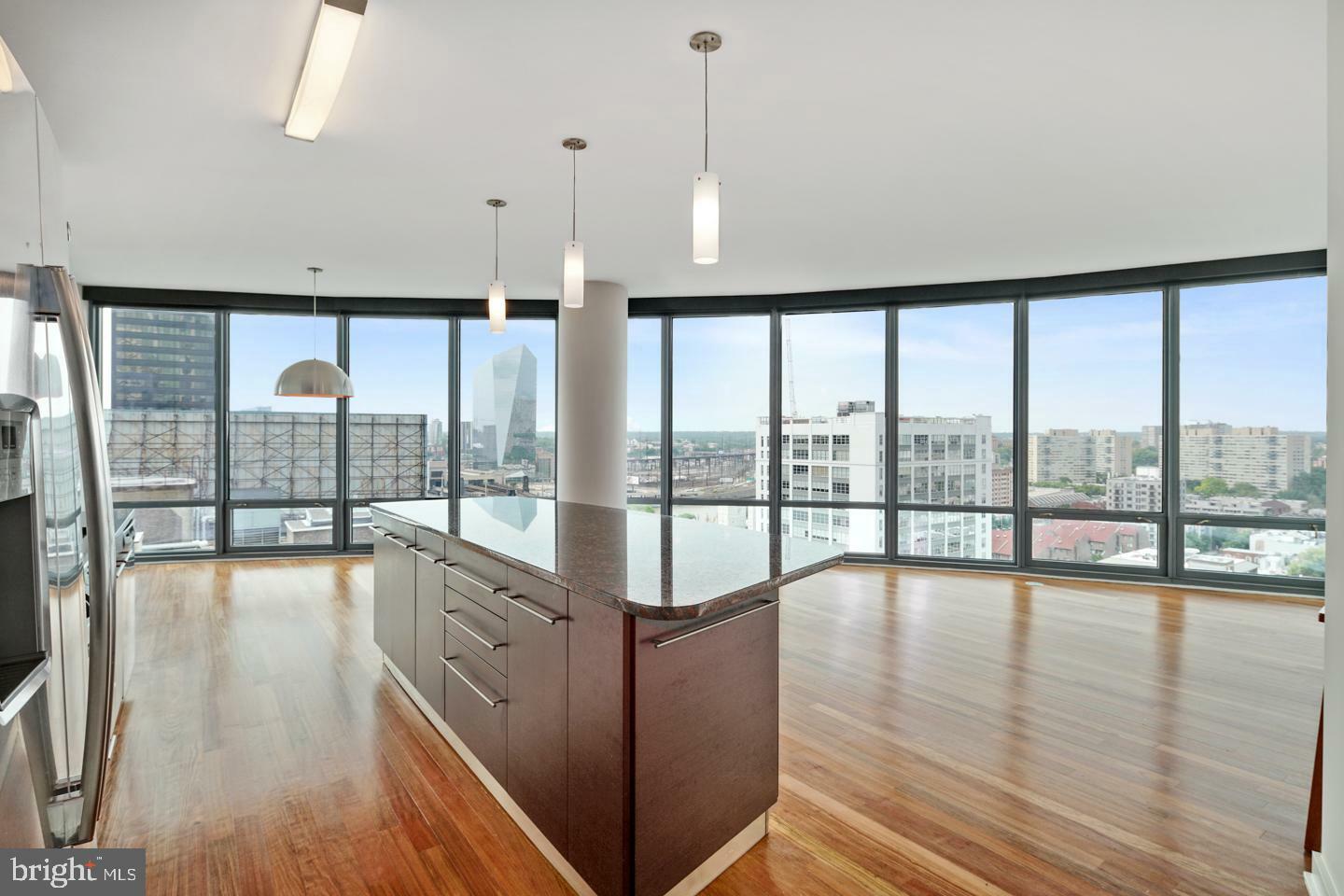 2101 Market Street 1902  Philadelphia PA 19103 photo