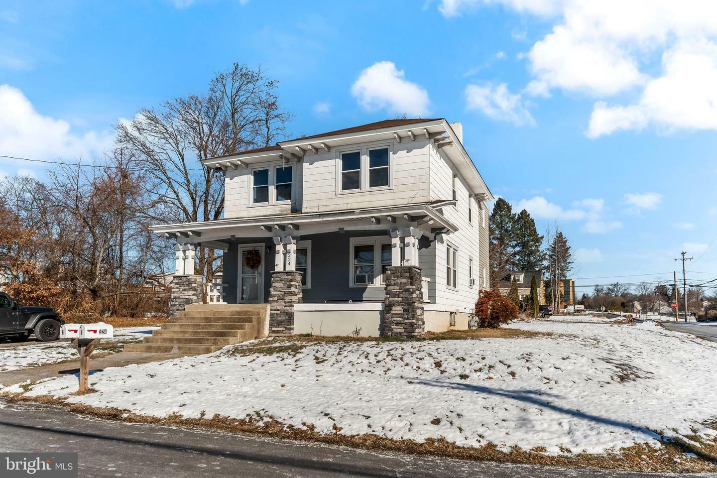 Property Photo: 224 Oakdale Avenue PA 19044