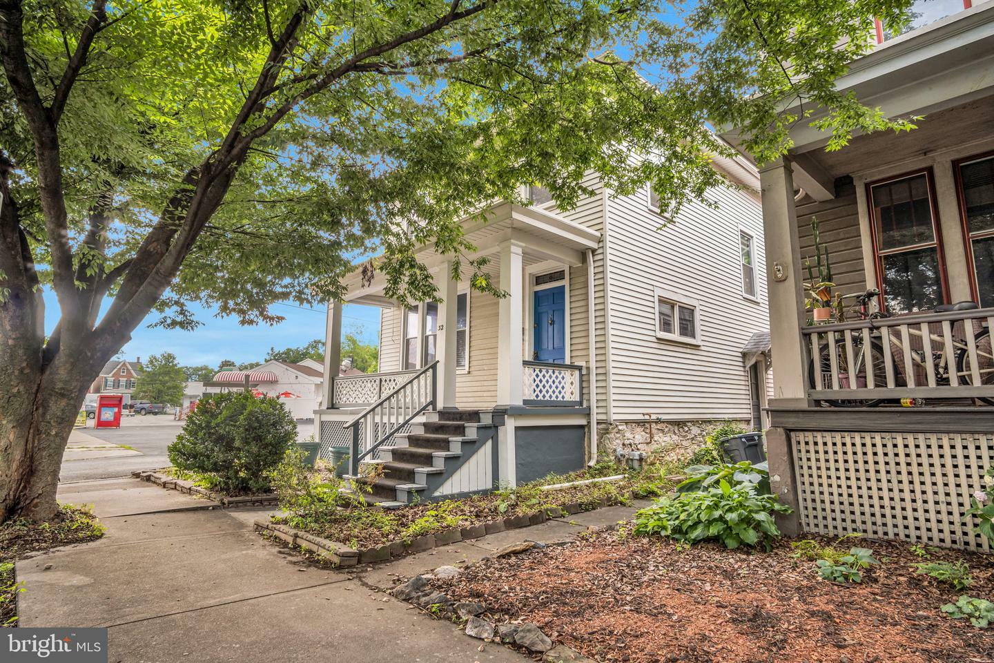 Property Photo: 32 W Willow Street PA 17013