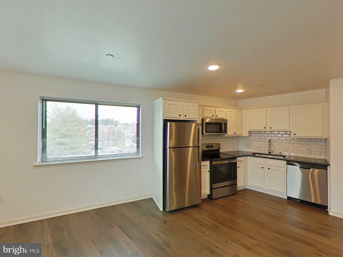 Property Photo: 5420 Ridge Avenue 409 PA 19128