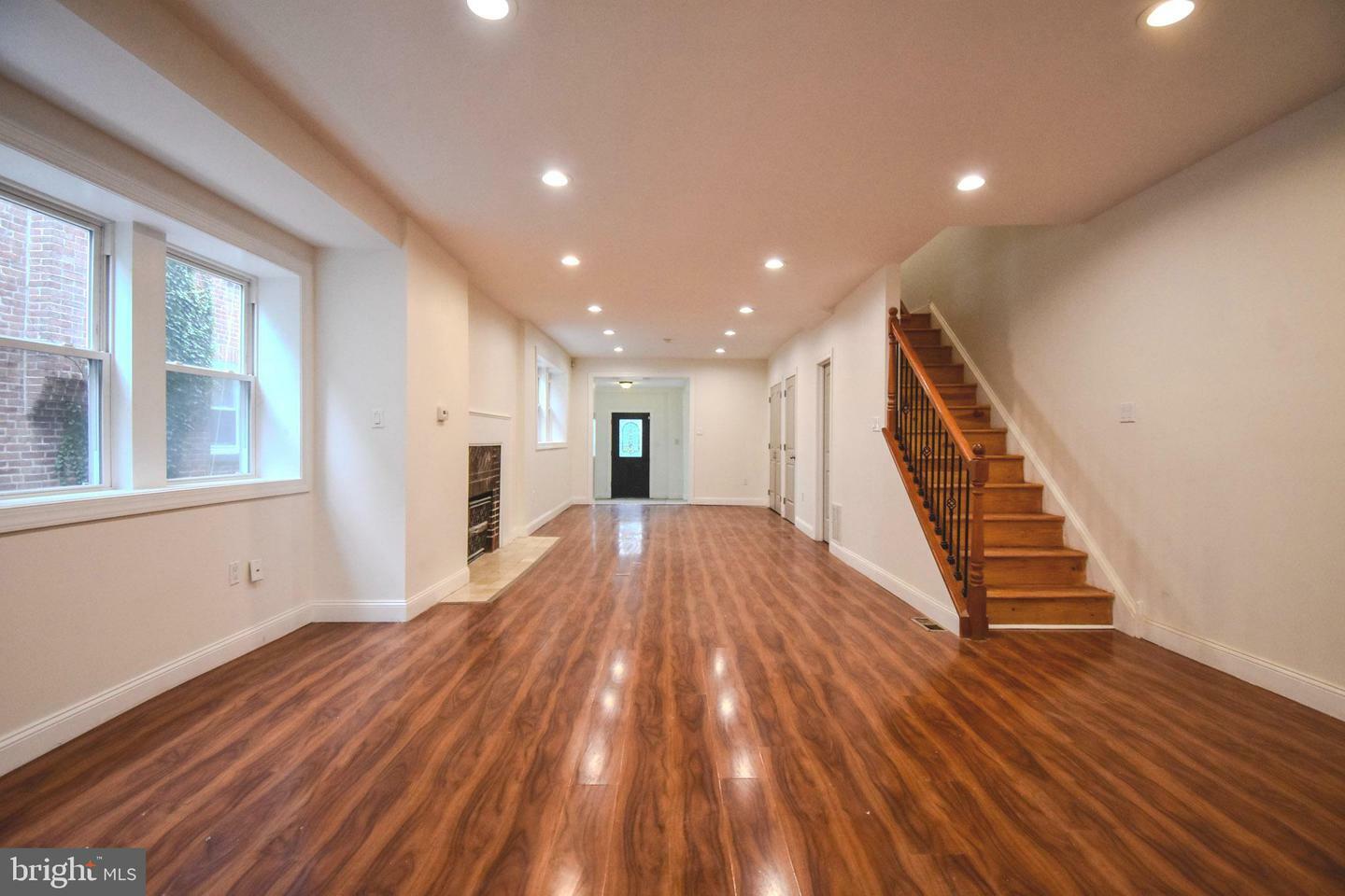 Property Photo: 6230 Carpenter Street PA 19143