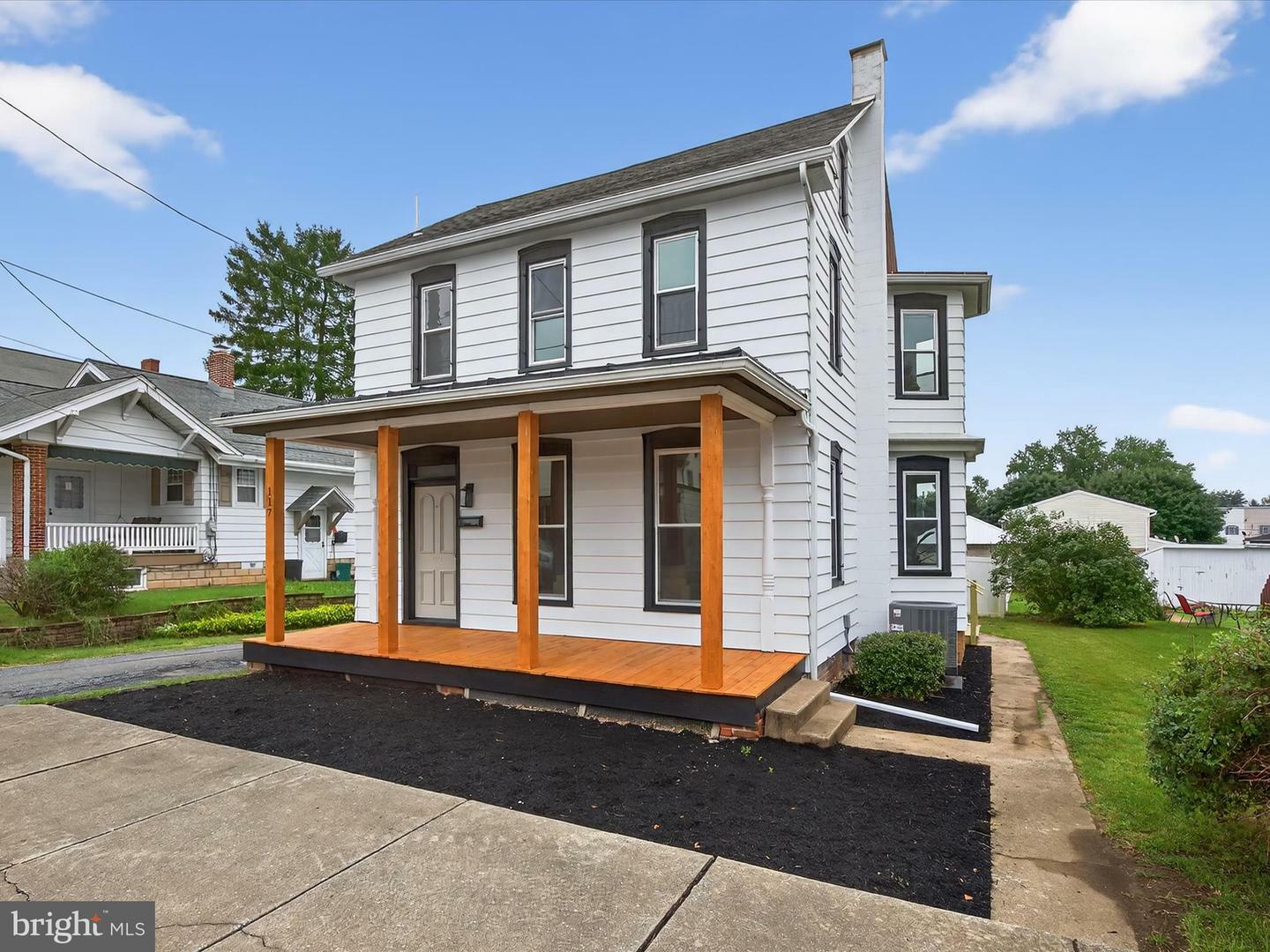 Property Photo: 117 N Barbara Street PA 17552