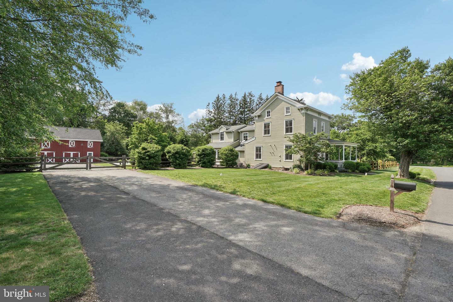 6 Greenwood Avenue  Monmouth Junction NJ 08852 photo