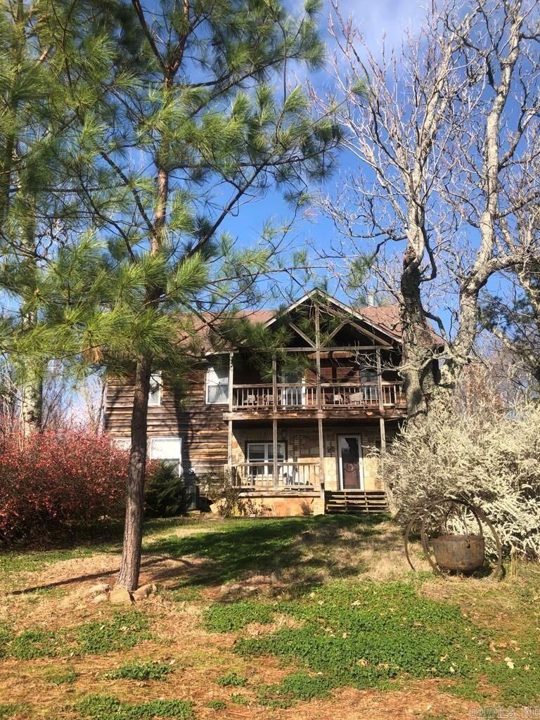 Property Photo: 394 Trout Farm Rd AR 72650-9998