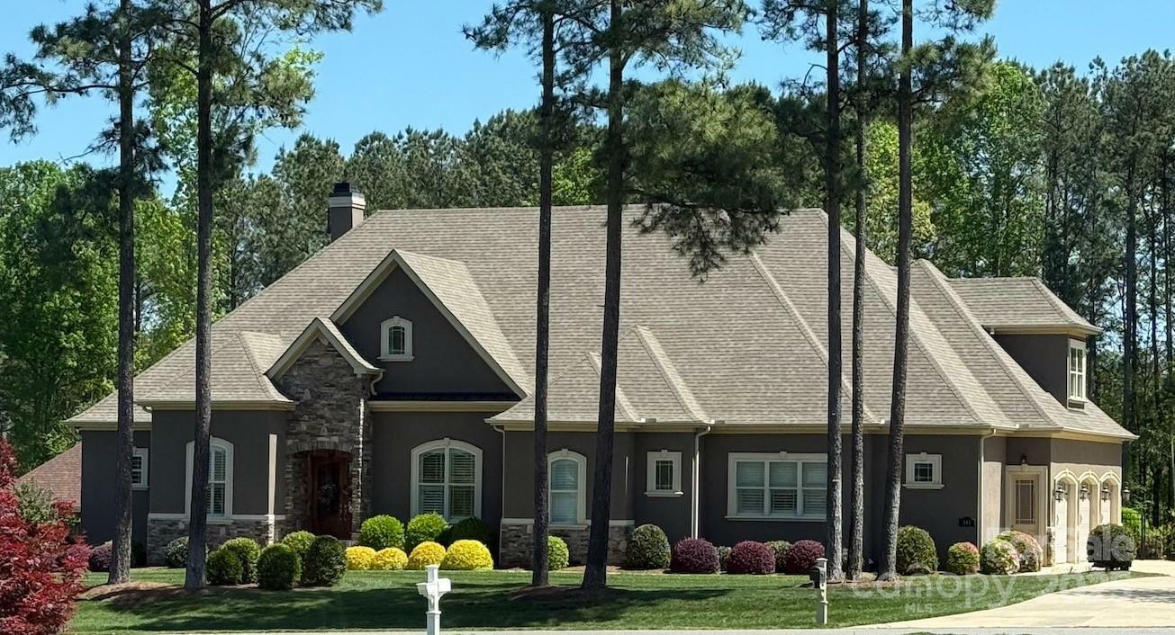 Property Photo: 141 Castle Drive NC 28117